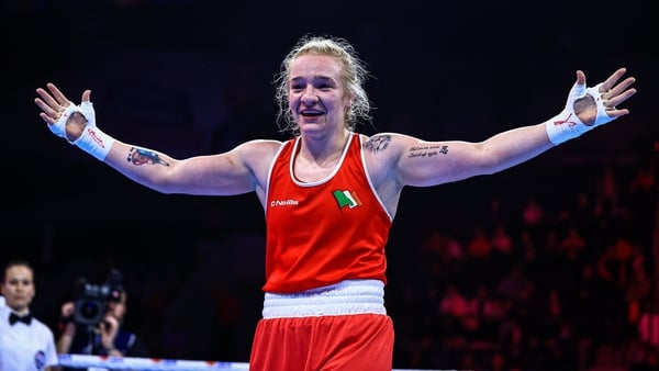 Golden girl Amy Broadhurst
