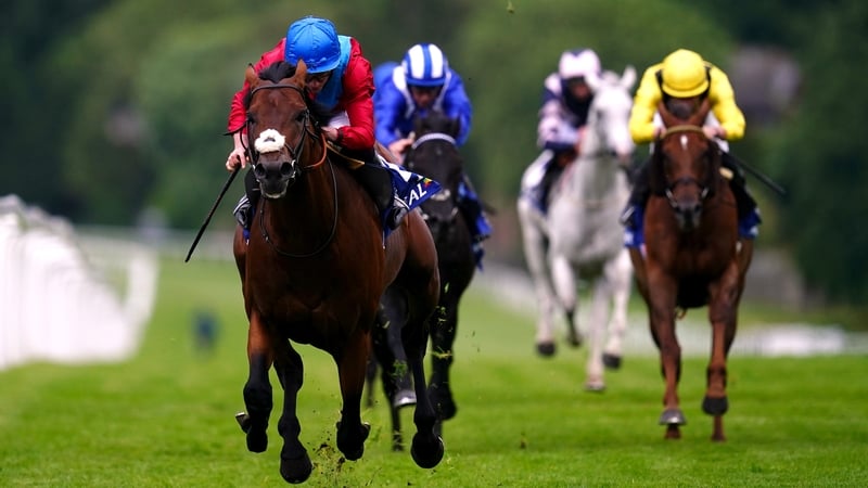 Bay Bridge stormed clear of his rivals in the final furlong at Sandown