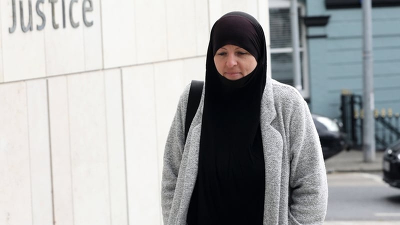 Lisa Smith arriving at the Criminal Courts of Justice in Dublin this morning (Photo: RollingNews.ie)
