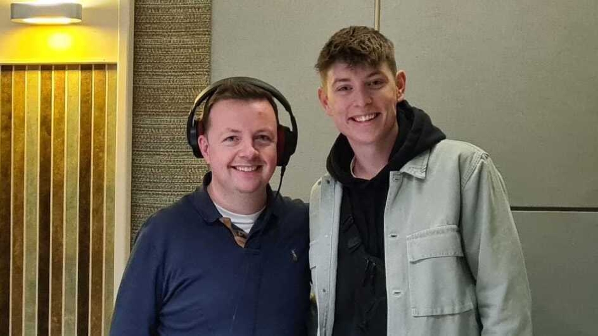 His Car - Mark Lynch 