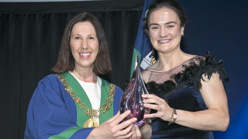 Lord Mayor of Dublin, Alison Gilliland, confers the Freedom of the City on Kellie Harrington
