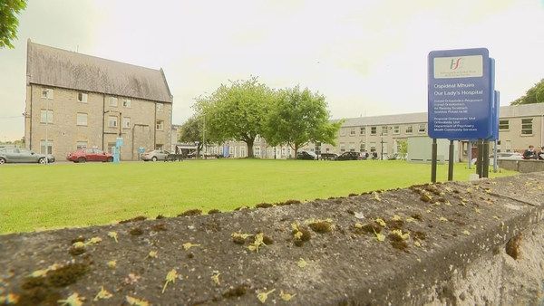 The consultants said that the transfer of patients from Navan to Drogheda would not provide the right care at the right time or place