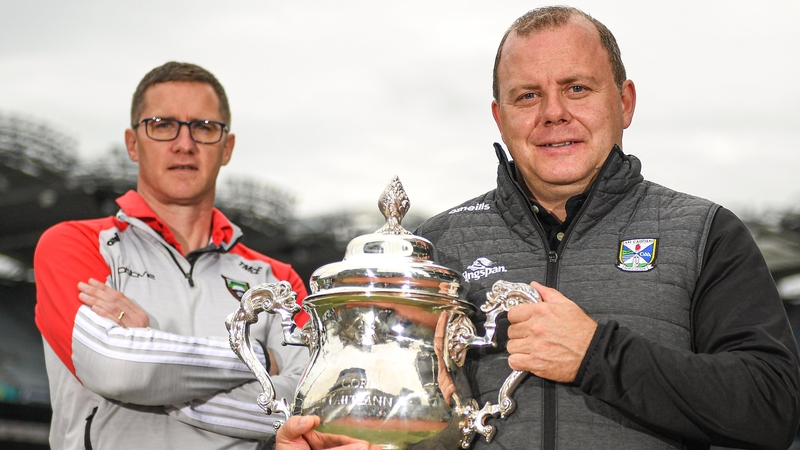 Mickey Graham (right) and Sligo manager Tony McEntee with the Tailteann Cup