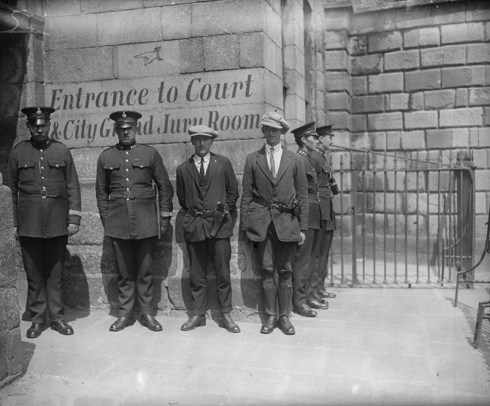Civic Guards and Republican Police at a Polling Station, 16 June 1922 (Credit: Getty Images)