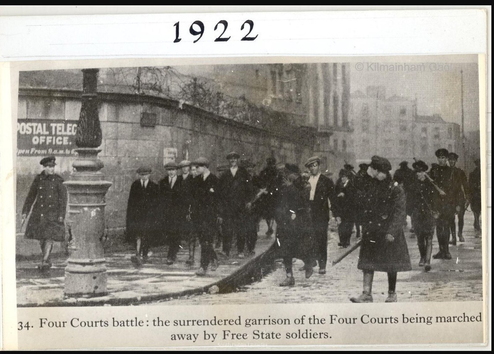 The surrendered garrison is marched away into captivity (Credit: Kilmainham Gaol Archive)