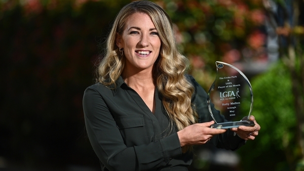 Armagh's Kelly Mallon with her award