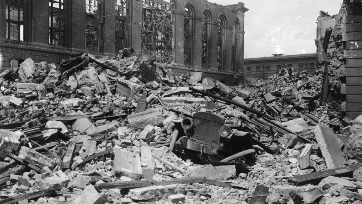 Virtual recreation of destroyed Public Record Office of Ireland