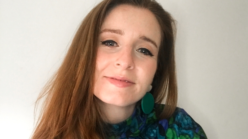 Emma Ní Chearúil, Bainisteoir Raidió Rí-Rá.