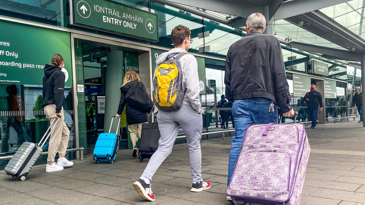 Issues persist at Dublin Airport