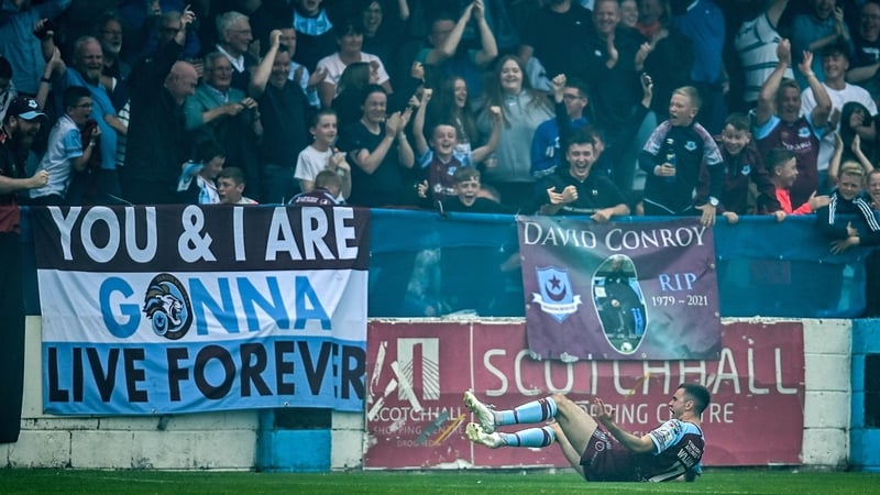 Dean Williams celebrates after scoring for Drogheda