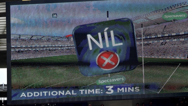 The scoreboards indicates a 'NÍL' for Shane Walsh's first-half '45. The score was later awarded to the Tribesmen