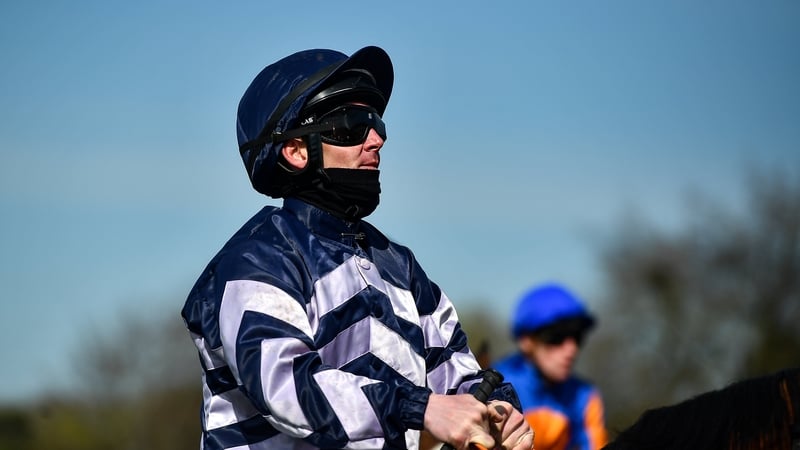 Gary Carroll rode 14-1 shot Marbling to victory