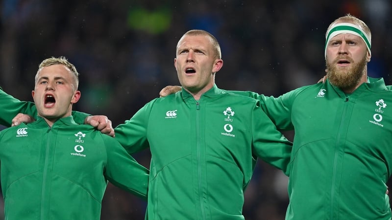 Keith Earls (centre) will lead the Irish XV against the Maori All Blacks