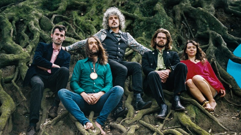 Tau & The Drones Of Praise. Picture credit: Karolia Zlocka