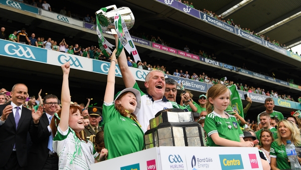 John Kiely lifts the Liam MacCarthy Cup