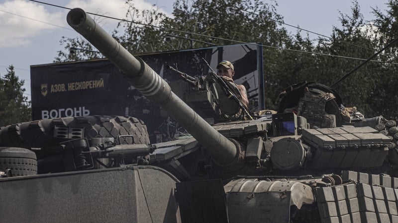 Ukrainian servicemen drive a tank in Kramatorsk, Donetsk Oblast