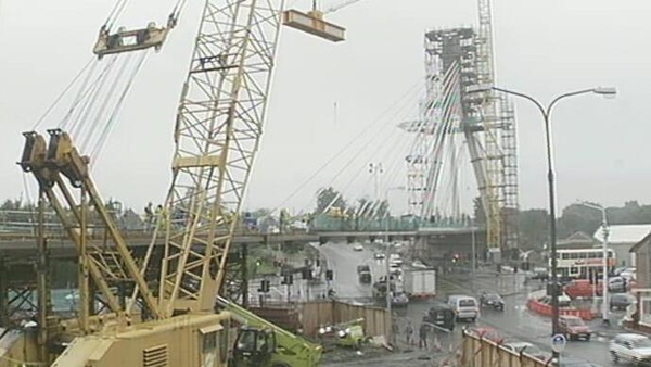 Luas bridge under construction, Dundrum (2002)