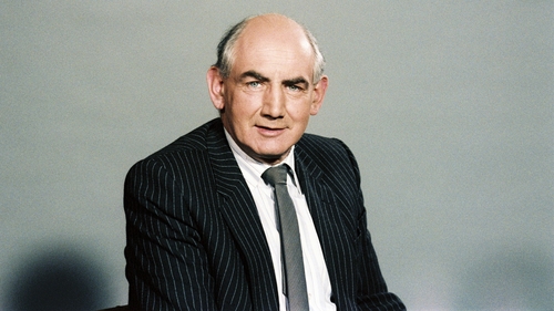 Omós léirithe don iar-theachta Kieran Crotty