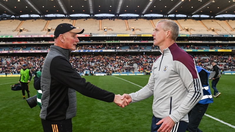 Aidan Fogarty can't see Henry Shefflin (R) replacing Brian Cody