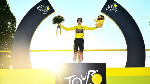 Jonas Vingegaard celebrates