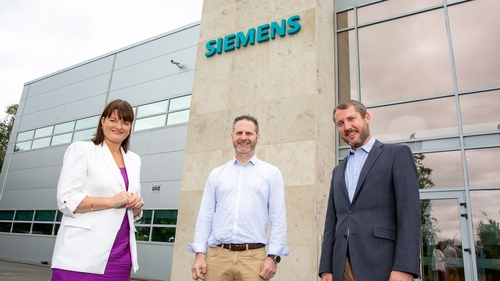 Anne-Marie Tierney le Roux, IDA Ireland, John Bolger - Director of Engineering and Robert Byrne, IDA Ireland