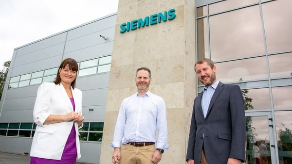 Anne-Marie Tierney le Roux, IDA Ireland, John Bolger - Director of Engineering and Robert Byrne, IDA Ireland
