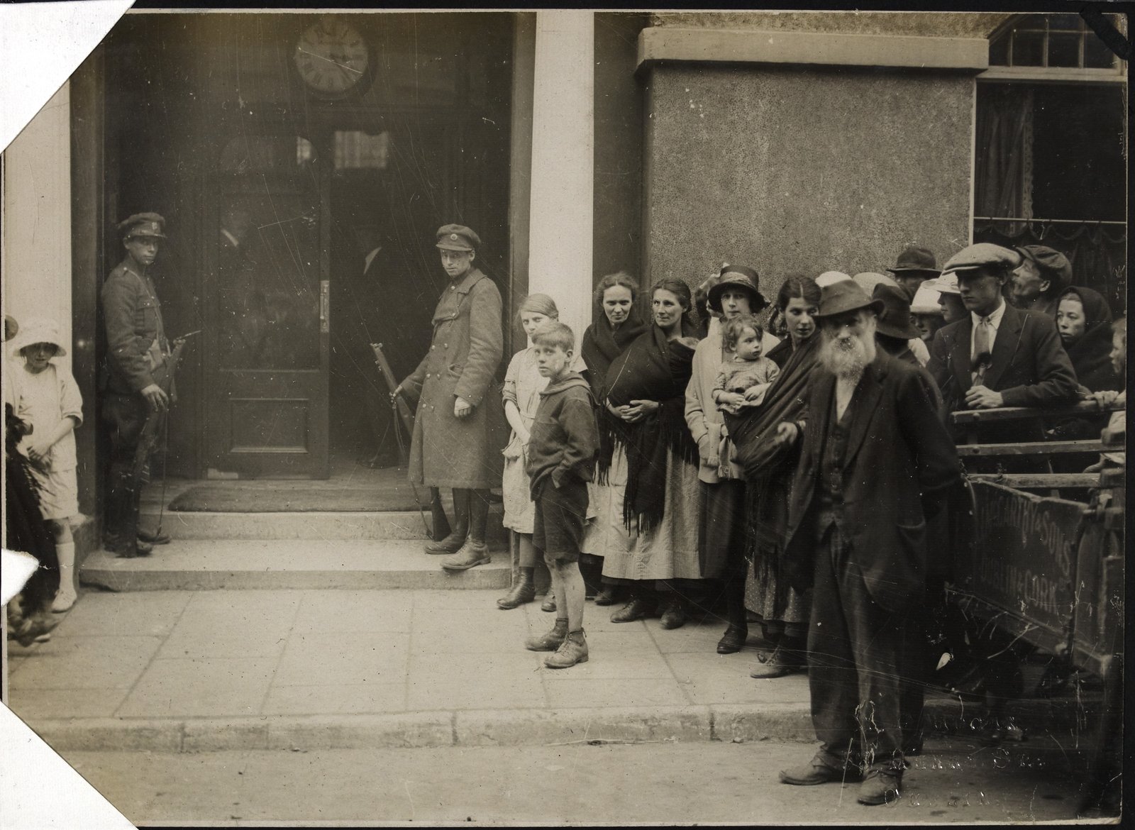 Group of people outside the National Army headquaters in Cork city, the Imperial Hotel.  Image courtesy of the National Library of Ireland