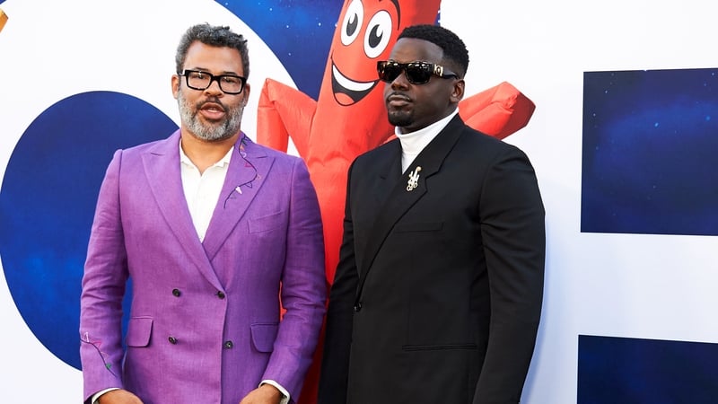 Jordan Peele (L) and British actor Daniel Kaluuya (R)
