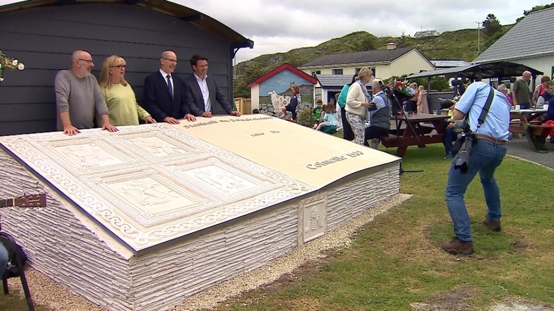 The former president Mary McAleese unveils a sculpture to commemorate Saint Colmcille