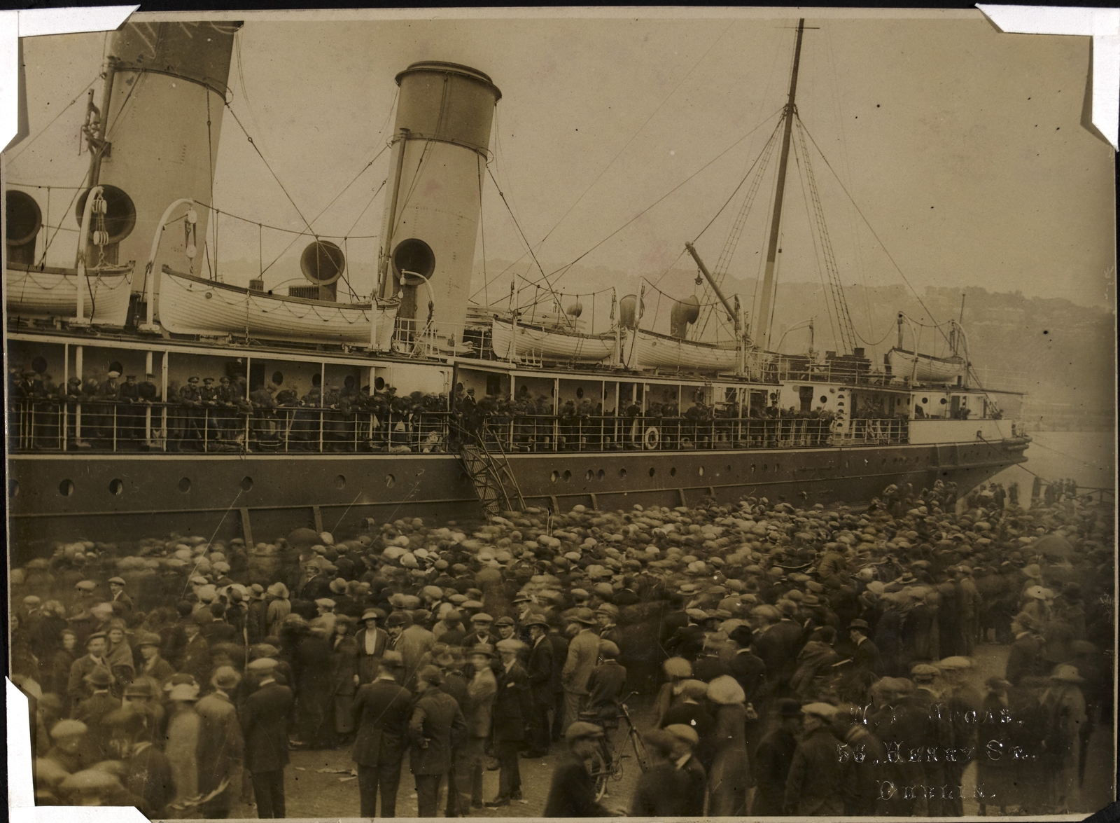 The SS Lady Wicklow leaves Dublin for Cork. Image courtesy of the National Library of Ireland