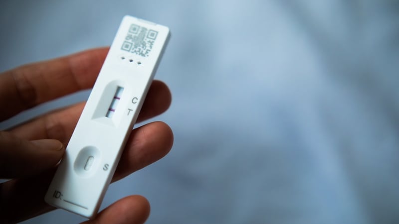 76,400 adults in the Netherlands filled out an online questionnaire on 23 common long Covid symptoms
