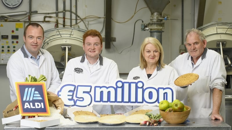 Peter Bough, Buying Director of ALDI Ireland along with Patrick, Eileen and Pat Twomey of Twomey's Bakery