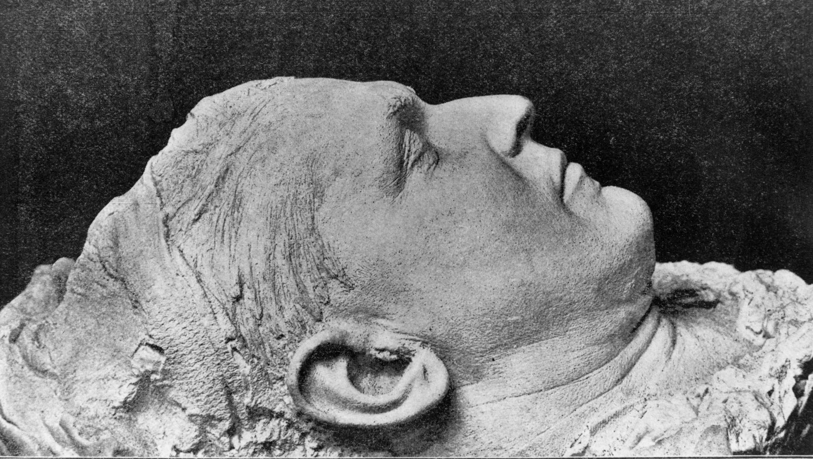 The death-mask (Pic: Getty Images)