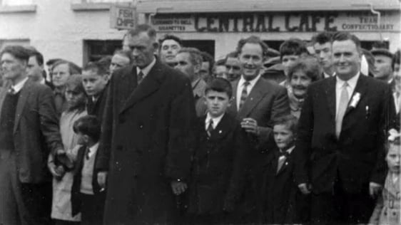 Tidy Town Glenties in County Donegal, 1962.