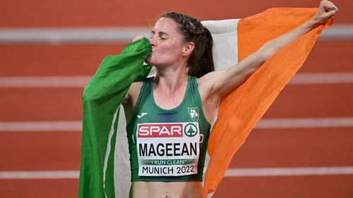 Ciara Mageean celebrates her silver medal