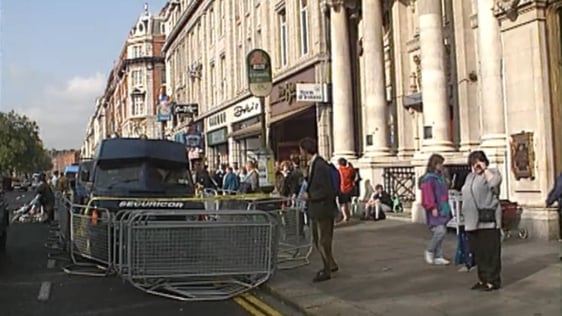 Scene of a security van raid outside Bank of Ireland on O'Connell Street in Dublin, 1992.