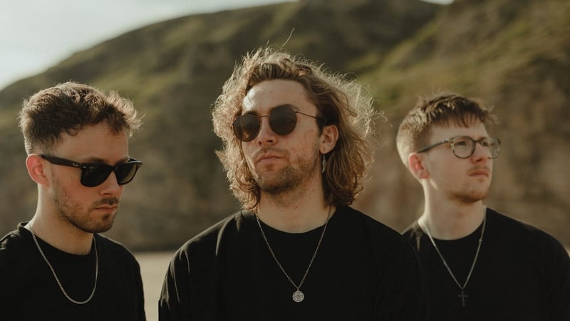 Krooked Tongue, Krooked Tongue