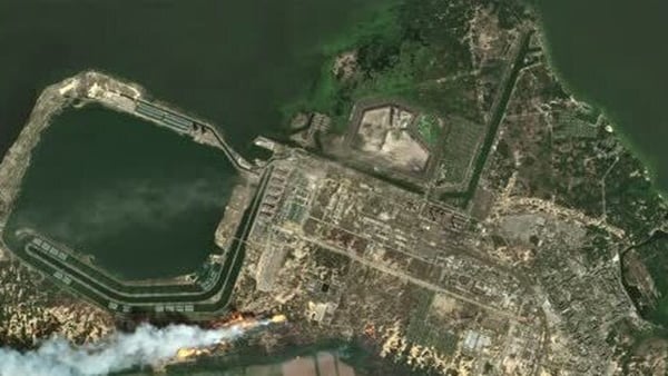 A satellite image of the fire near the Zaporizhzhia nuclear plant (Courtesy: European Union, Copernicus Sentinel-2 imagery)