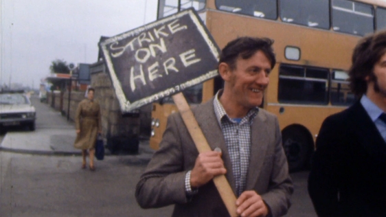 One man picket by former CIÉ worker Larry Reid outside Clontarf Garage in Dublin, 1977.