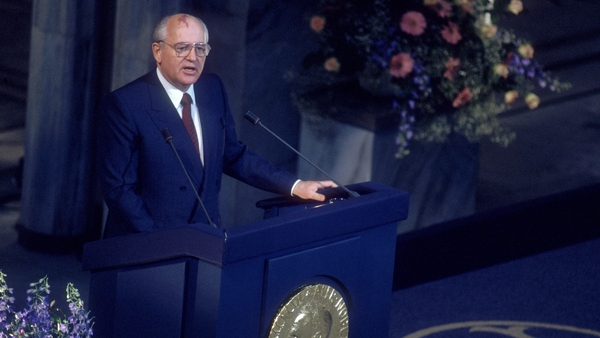 Mikhail Gorbachev gives a speech at the Oslo town hall upon receiving the 1990 Nobel Peace Prize