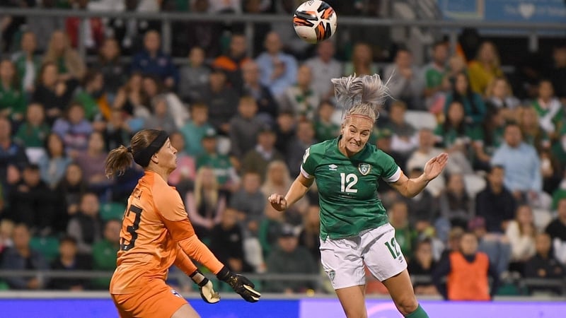 Lily Agg heads home the winner at Tallaght Stadium