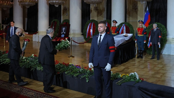 Mourners attend a memorial service for Mikhail Gorbachev at the Column Hall of the House of Unions in Moscow today