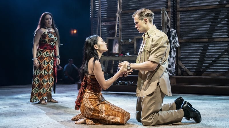 Joanna Ampil, Sera Maehara and Rob Houchen in South Pacific (Photo: Johan Persson)