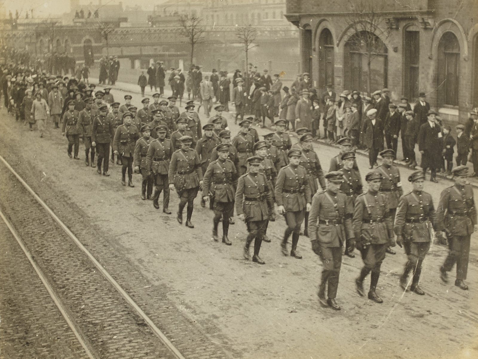 The funeral of Seán Hales. Image courtesy of the National Library of Ireland