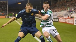 Piotr Johansson holds off Andy Lyons