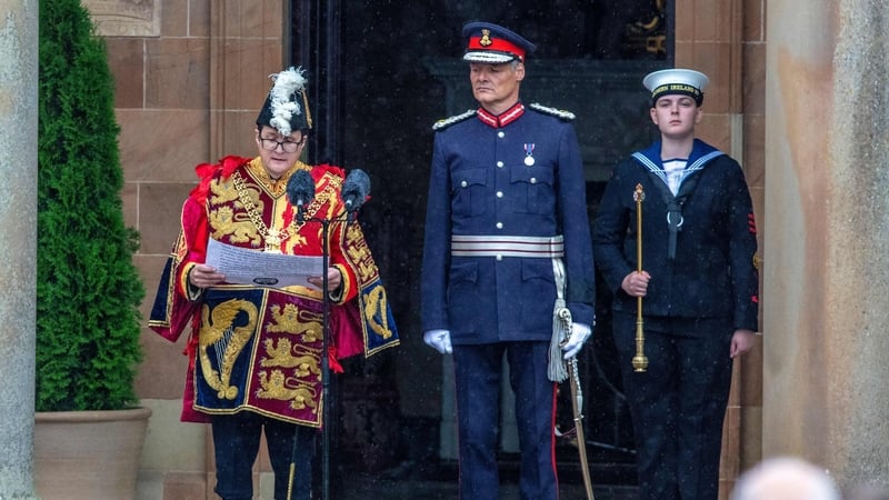 Norroy (L) and Ulster King of Arms Robert Noel formally declared the accession of King Charles III