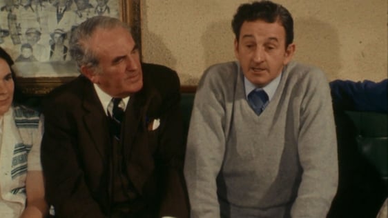 John B Keane telling a story in his bar in Listowel, 1977.