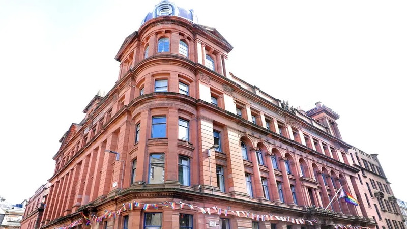 Part hostel, part boutique hotel, Revolver promises to cater to all budgets. Abi Jackson checks it out.