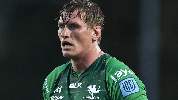 Thornbury suffered a knee injury just before half-time in Brive
