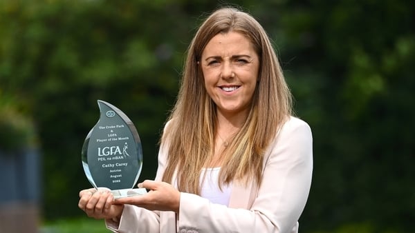 The St Ergnat's, Moneyglass player with her award